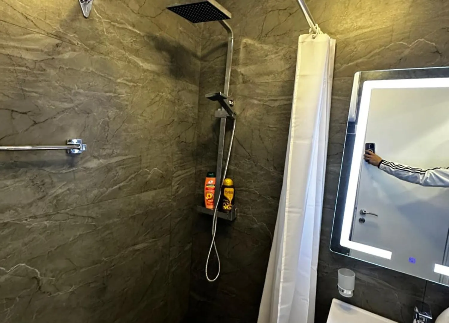 Delux City Inn Tirana Apartmán